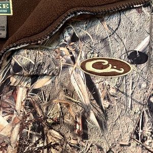 Drake Waterfowl Systems Mossy Oak DuckBlind Camo 1/4 Zip Jacket RN#111624 Medium